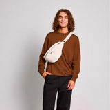 Sac banane Olivia Teddy en sherpa recyclé - Hindbag Hindbag Hersée Paris 9